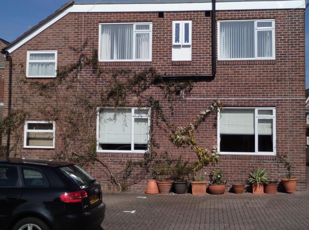 Hunters Lodge Guest House Southampton Exterior foto