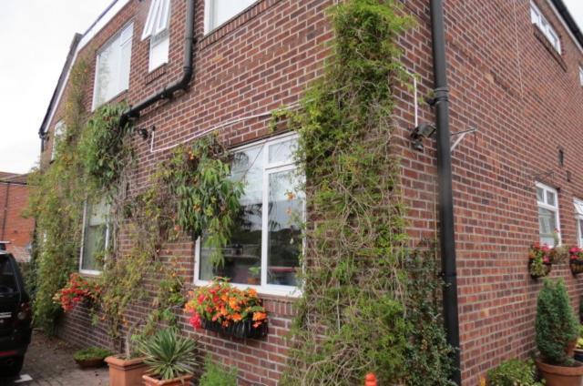 Hunters Lodge Guest House Southampton Exterior foto